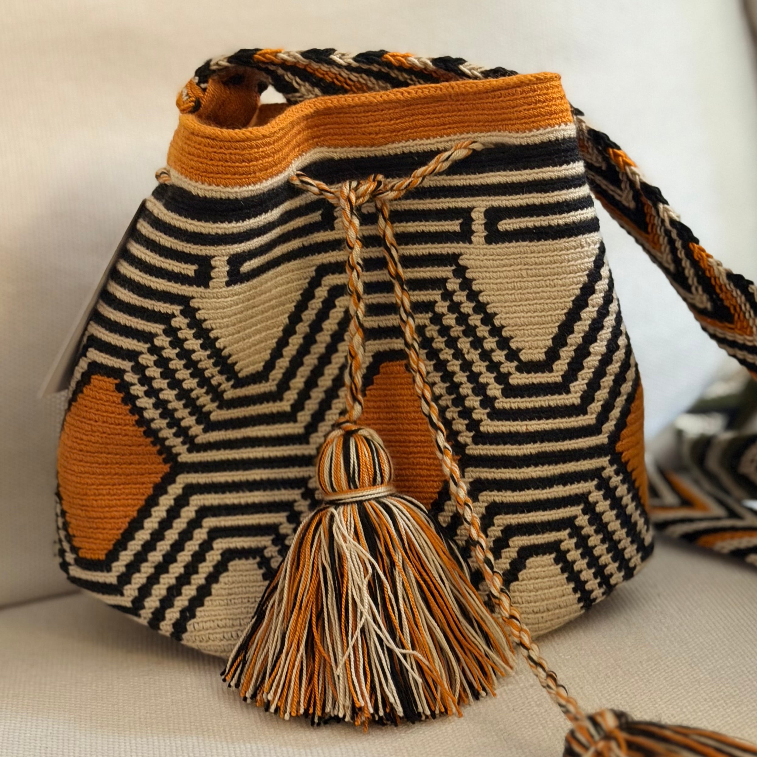 CARTERAS WAYUU